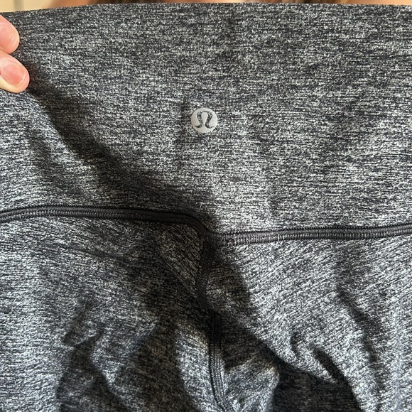 lulu lemon align legging amazing condition size 2 - Picture 2 of 2